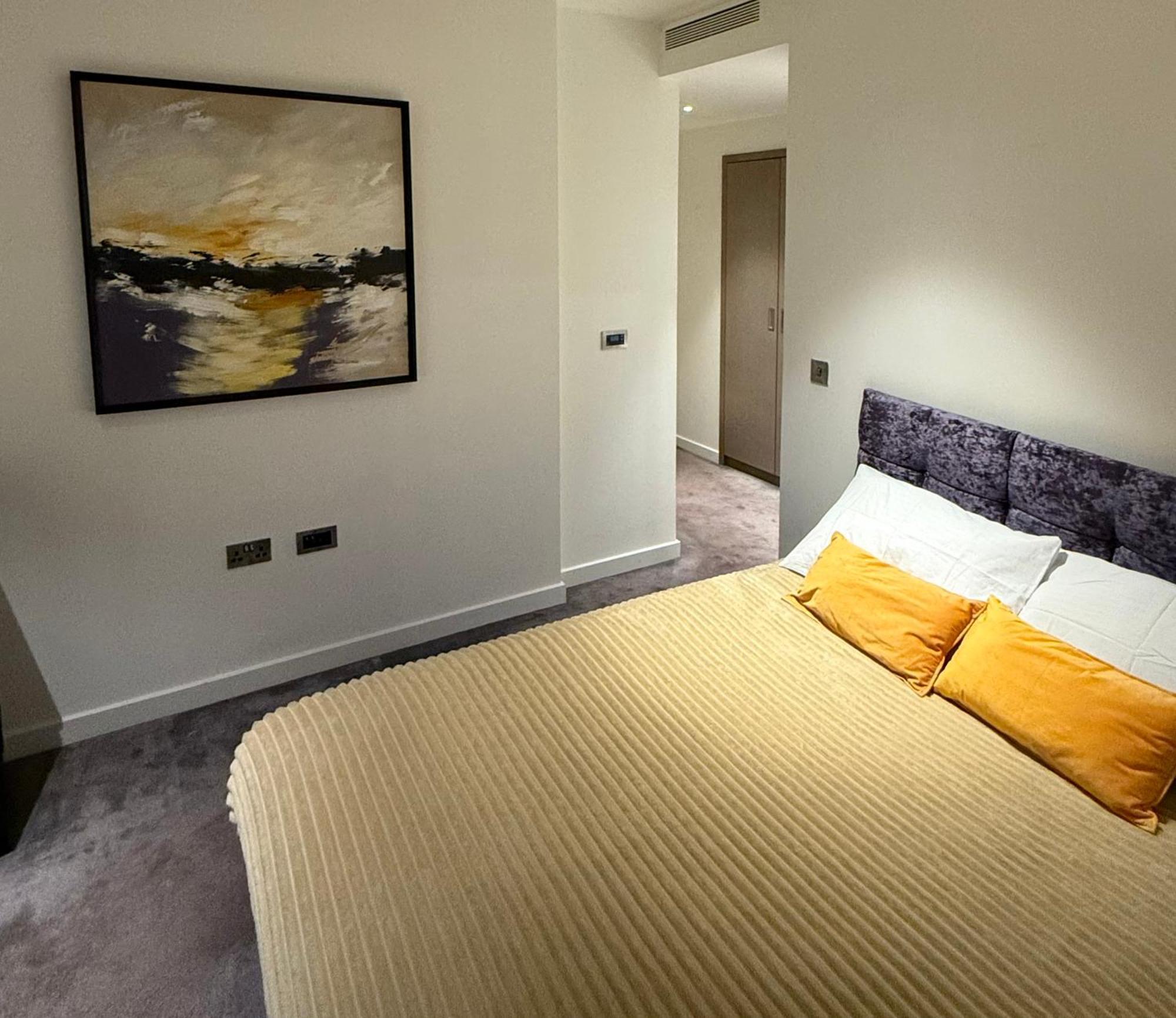 Luxury Modern 2 Bed Flat With Balcony And City View - Canary Wharf City Center Лондон Екстер'єр фото